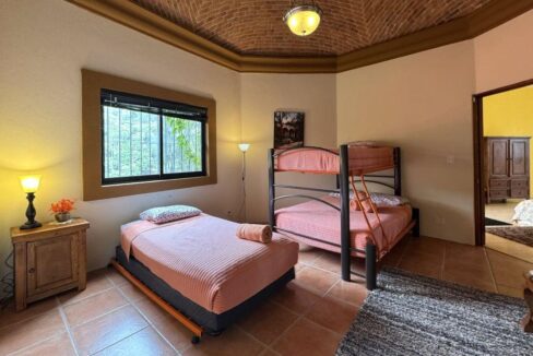 Casa-de-la-Via-Bedroom 2